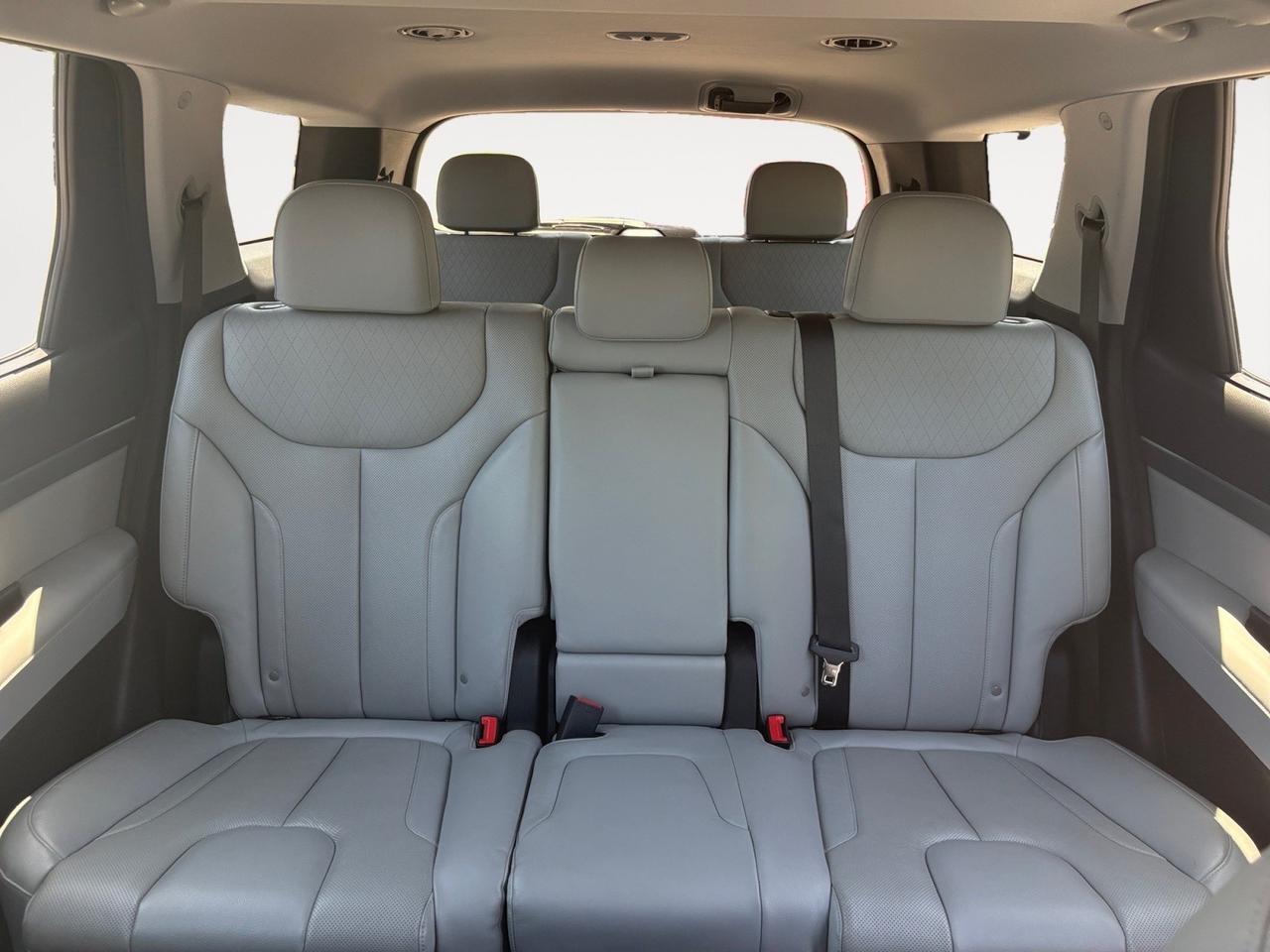 2022 Hyundai Palisade SEL, HANDS-FREE LIFTGATE, BLIND SPOT ALERT, FORWARD COLLISION ALERT, LANE KEEP ASSIST, AUTO START/STOP, SUNROOF, HEATED STEERING WHEEL & SEATS, PADDLE SHIFTERS, POWER 3RD ROW SEATS, ONLY 1 OWNER, CLEAN CARFAX, THIS CAR IS PERFECT FOR THE WHOLE FAMILY Virginia Beach VA 2022 Hyundai Palisade SEL, HANDS-FREE LIFTGATE, BLIND SPOT ALERT, FORWARD COLLISION ALERT, LANE KEEP ASSIST, AUTO START/STOP, SUNROOF, HEATED STEERING WHEEL & SEATS, PADDLE SHIFTERS, POWER 3RD ROW SEATS, ONLY 1 OWNER, CLEAN CARFAX, THIS CAR IS PERFECT FOR THE WHOLE FAMILY Virginia Beach VA