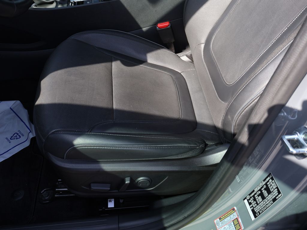 2022 Hyundai Santa Cruz Limited