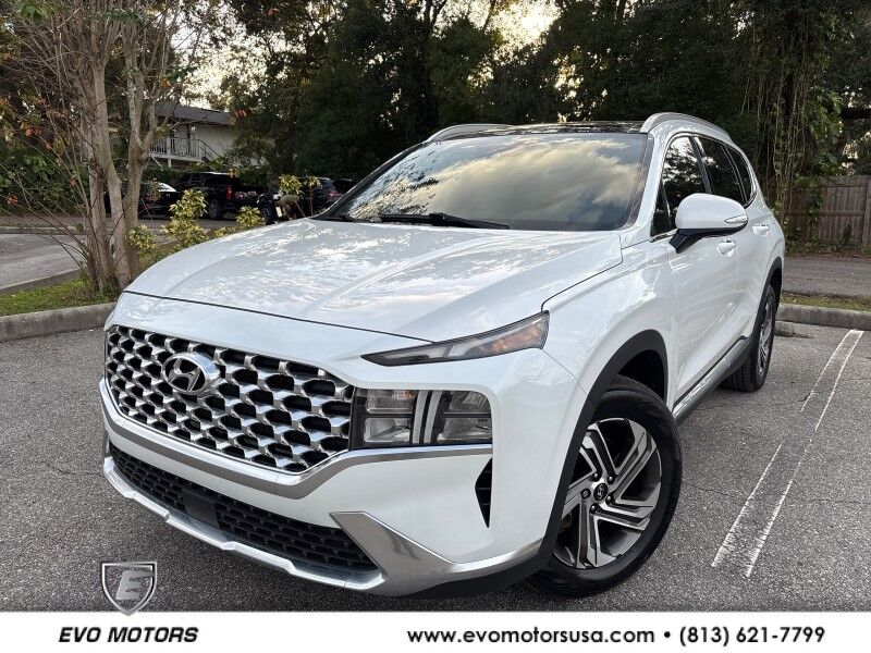 2022 Hyundai Santa Fe SEL's photo