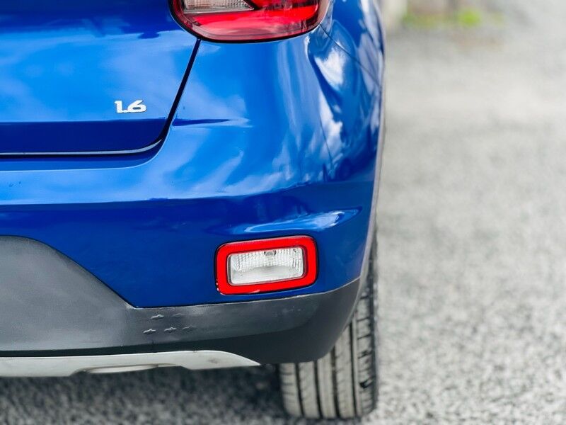 2022 Hyundai Venue GL (1.6L Petrol) Vaitele 2022 Hyundai Venue GL (1.6L Petrol) Vaitele