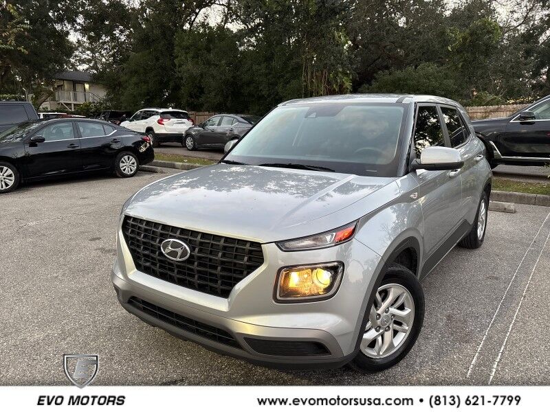 2022 Hyundai Venue SE