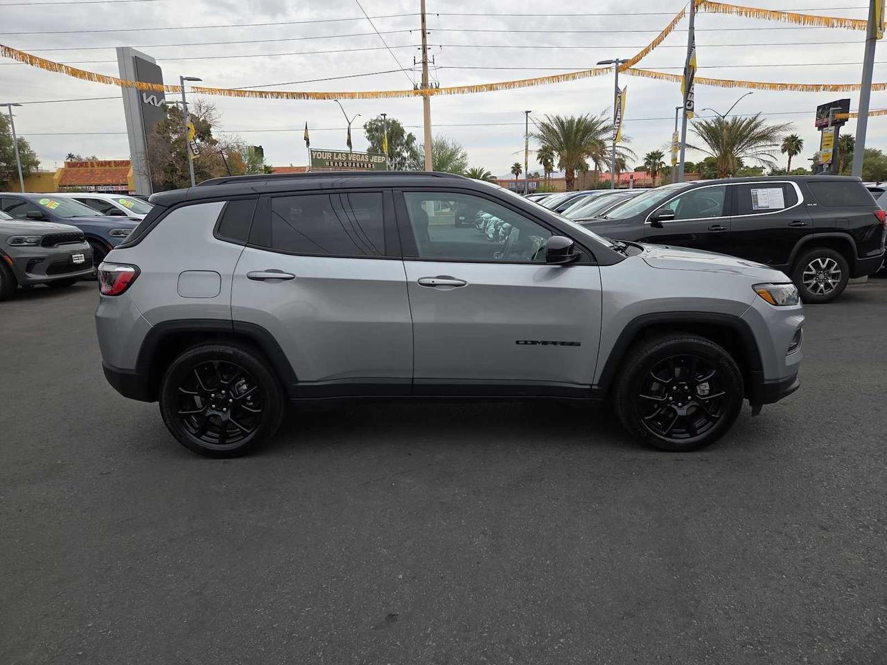 2022 Jeep Compass Altitude Irving TX