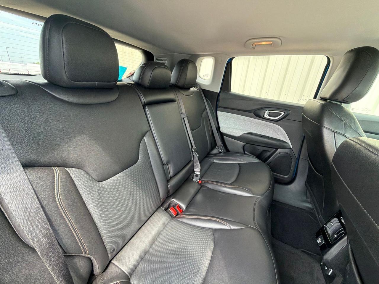 2022 Jeep Compass Latitude Lux Watertown SD 2022 Jeep Compass Latitude Lux Watertown SD