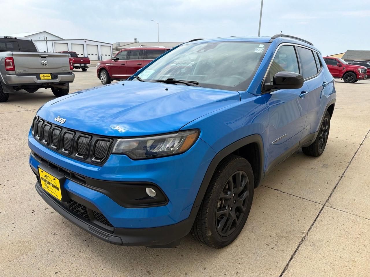 2022 Jeep Compass Latitude Lux Watertown SD 2022 Jeep Compass Latitude Lux Watertown SD