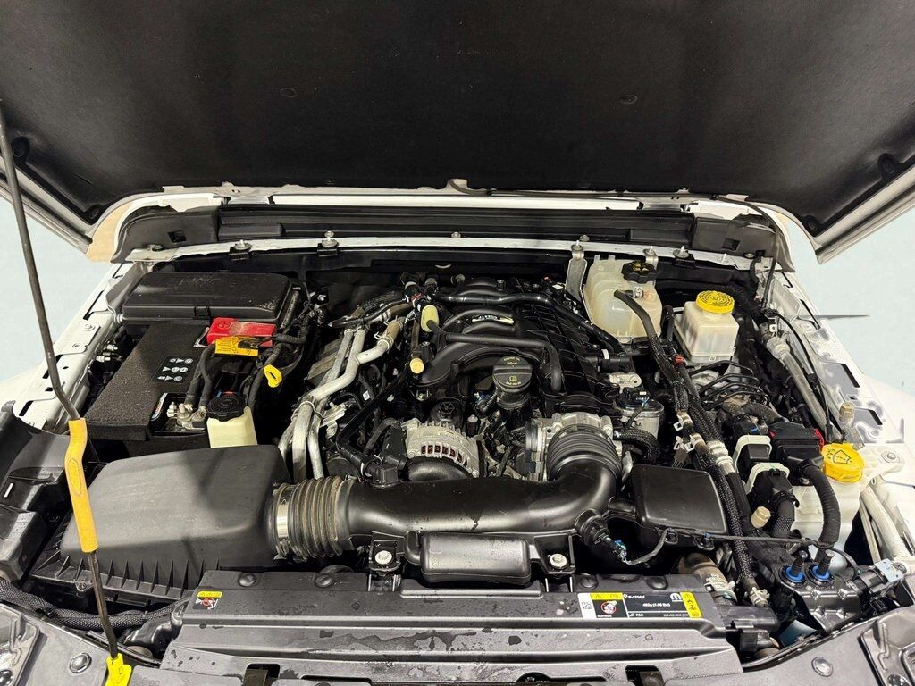 2022 Jeep Gladiator Overland w/Cold Weather & Tow Pkg San Clemente CA 2022 Jeep Gladiator Overland w/Cold Weather & Tow Pkg San Clemente CA