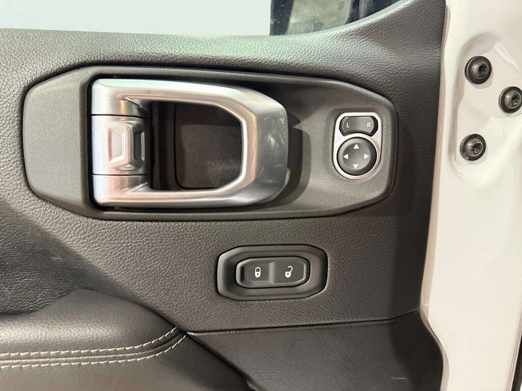 2022 Jeep Gladiator Overland w/Cold Weather &amp; Tow Pkg San Clemente CA