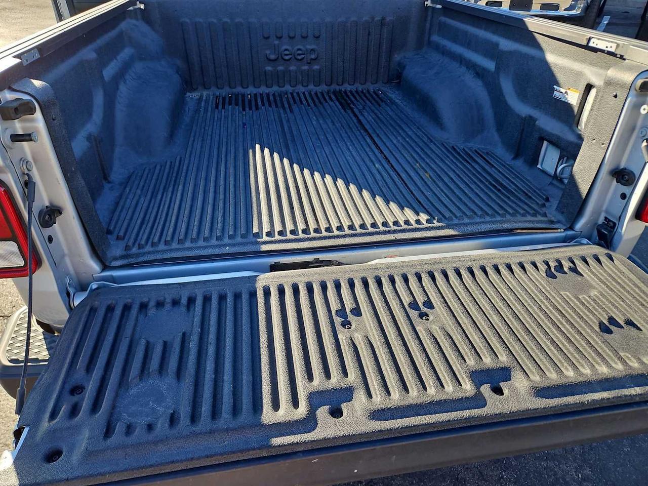 2022 Jeep Gladiator Willys Sport Irving TX