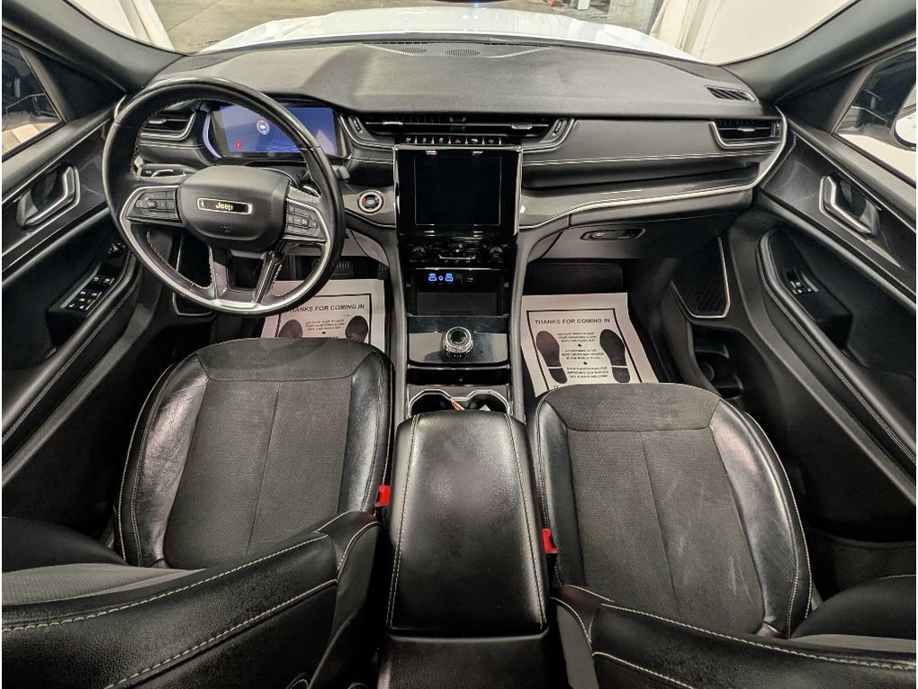 2022 Jeep Grand Cherokee Altitude Bozeman MT