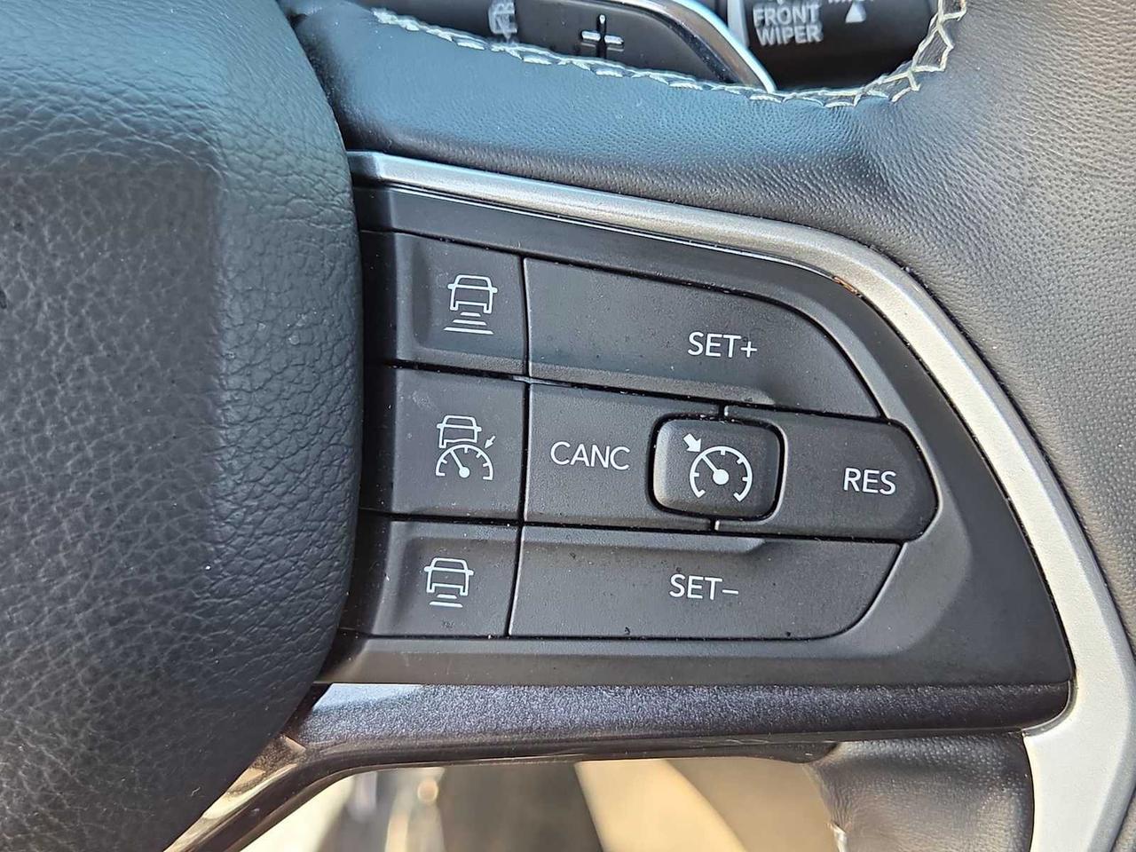 2022 Jeep Grand Cherokee L Laredo Irving TX
