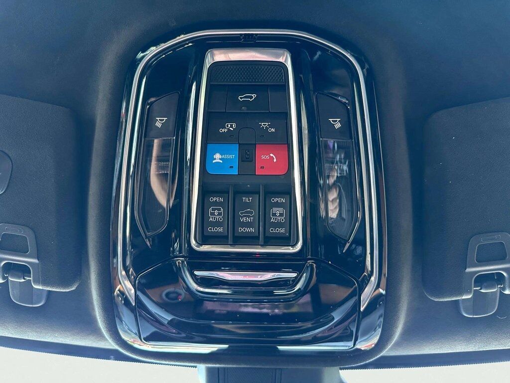 2022 Jeep Grand Cherokee L Summit w/Reserve &amp; Advanced Protech Pkg San Clemente CA