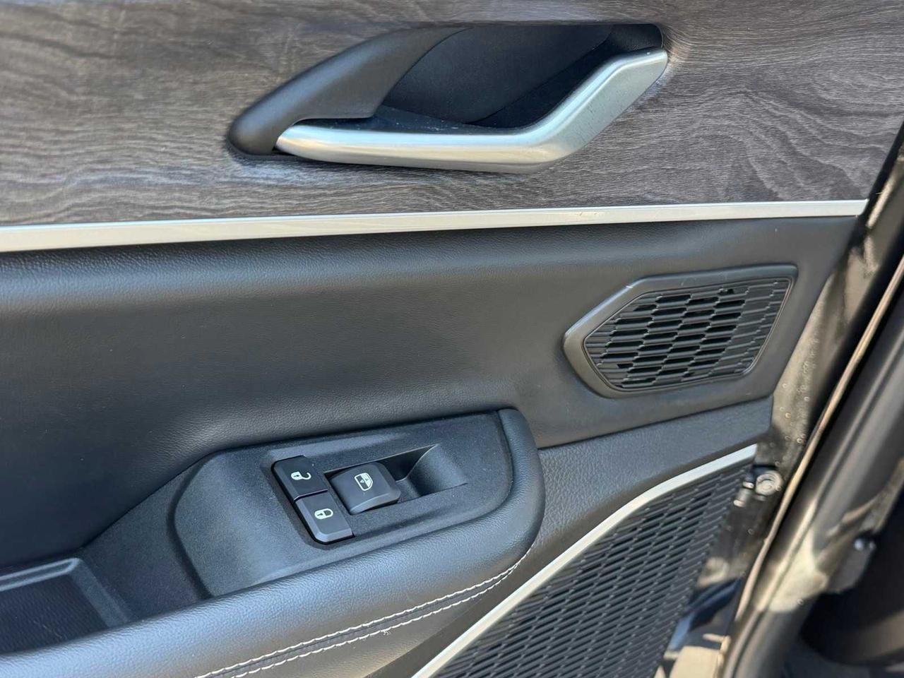 2022 Jeep Grand Cherokee Limited Irving TX 2022 Jeep Grand Cherokee Limited Irving TX