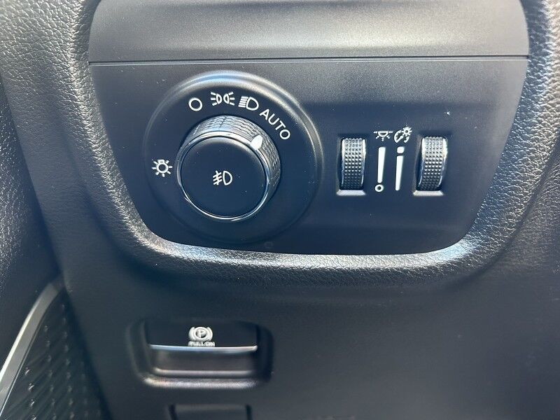 2022 Jeep Grand Cherokee Limited Webster MA 2022 Jeep Grand Cherokee Limited Webster MA