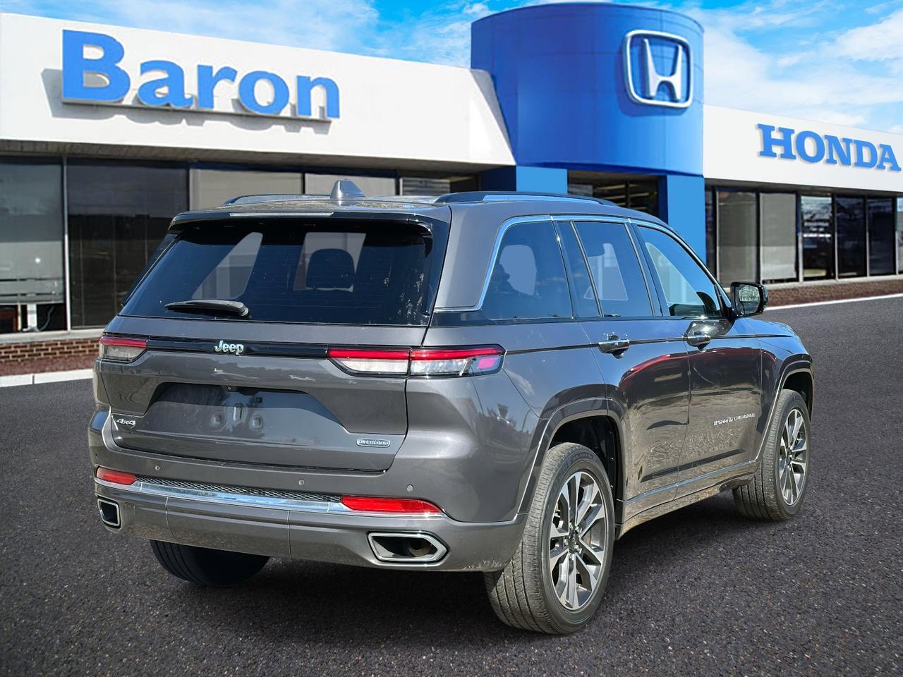 2022 Jeep Grand Cherokee Overland Clifton Park NY