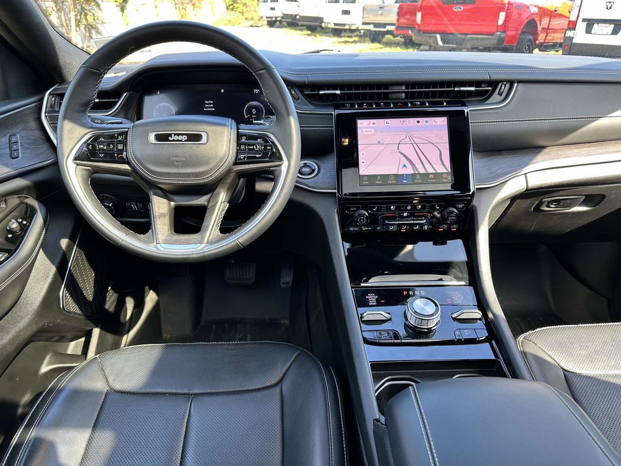 2022 Jeep Grand Cherokee Overland Clifton Park NY