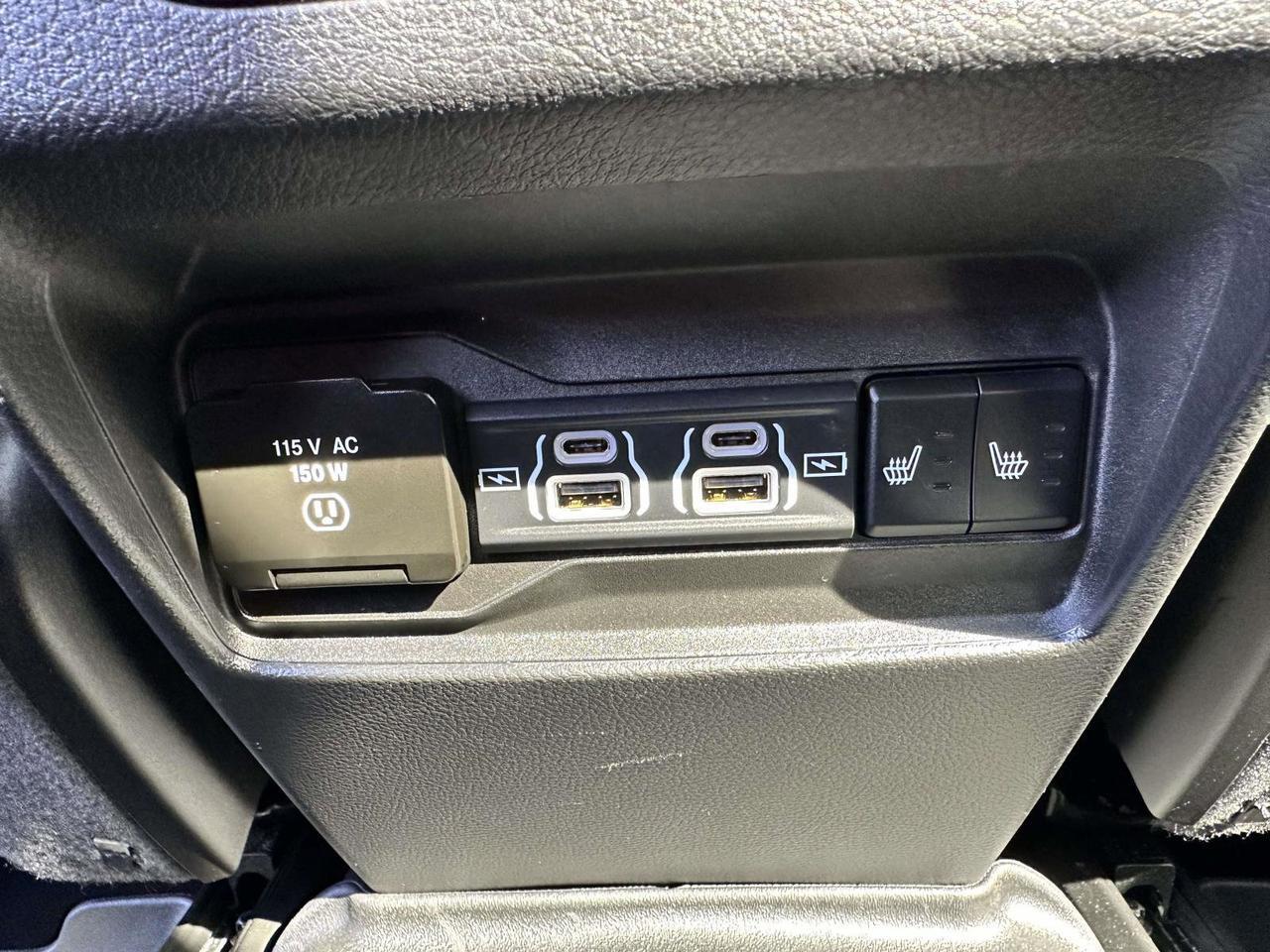 2022 Jeep Grand Cherokee Overland Clifton Park NY