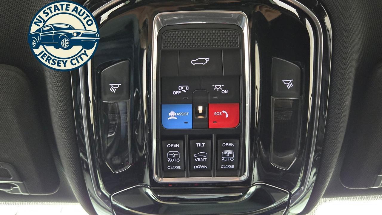 2022 Jeep Grand Cherokee Overland Jersey City NJ 2022 Jeep Grand Cherokee Overland Jersey City NJ