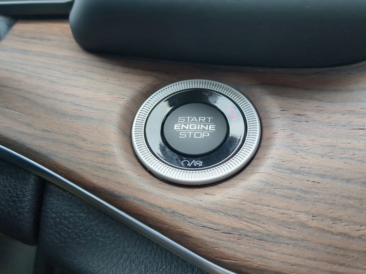 2022 Jeep Grand Cherokee Summit Appleton WI