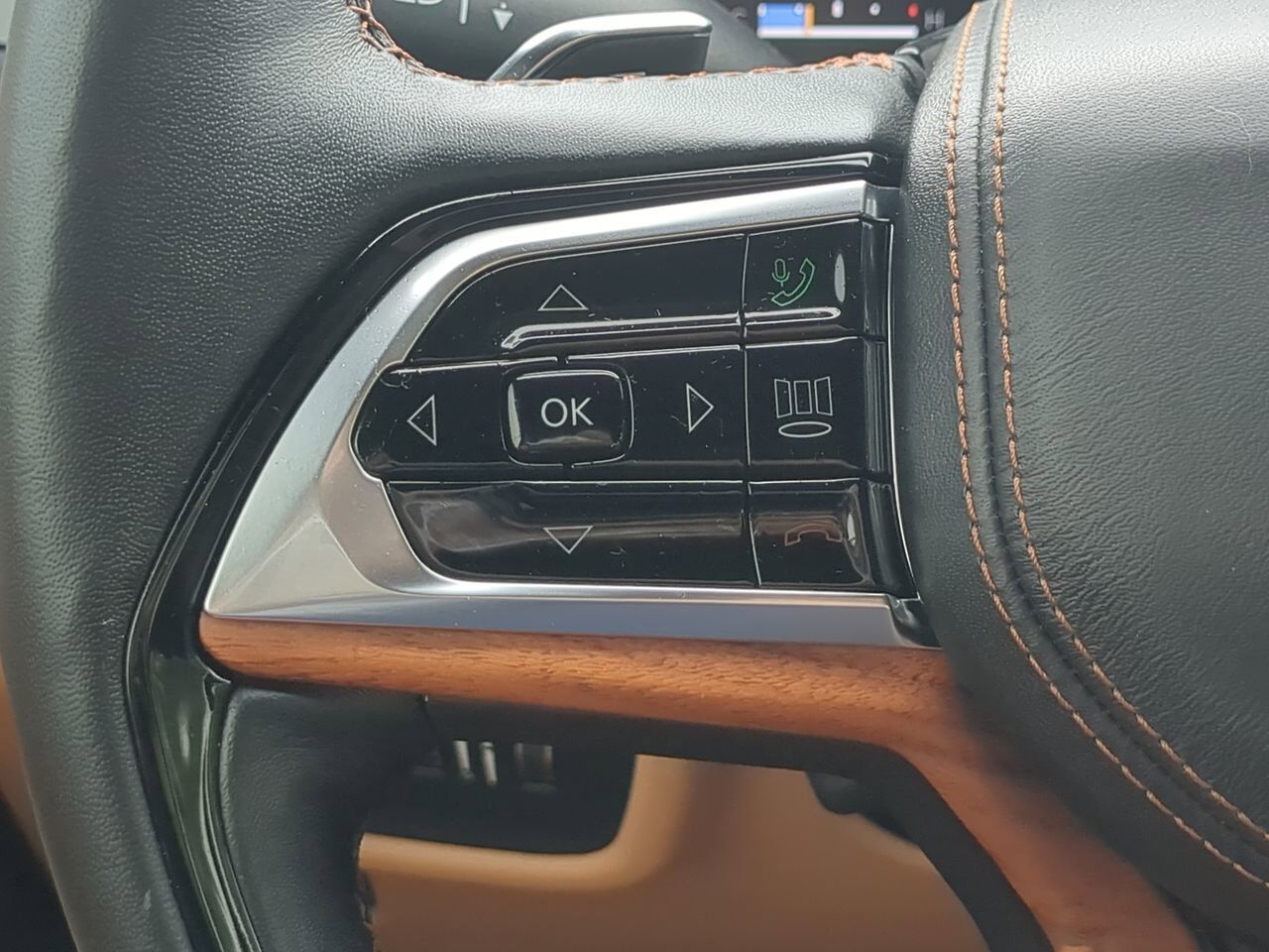 2022 Jeep Grand Cherokee Summit Reserve Appleton WI