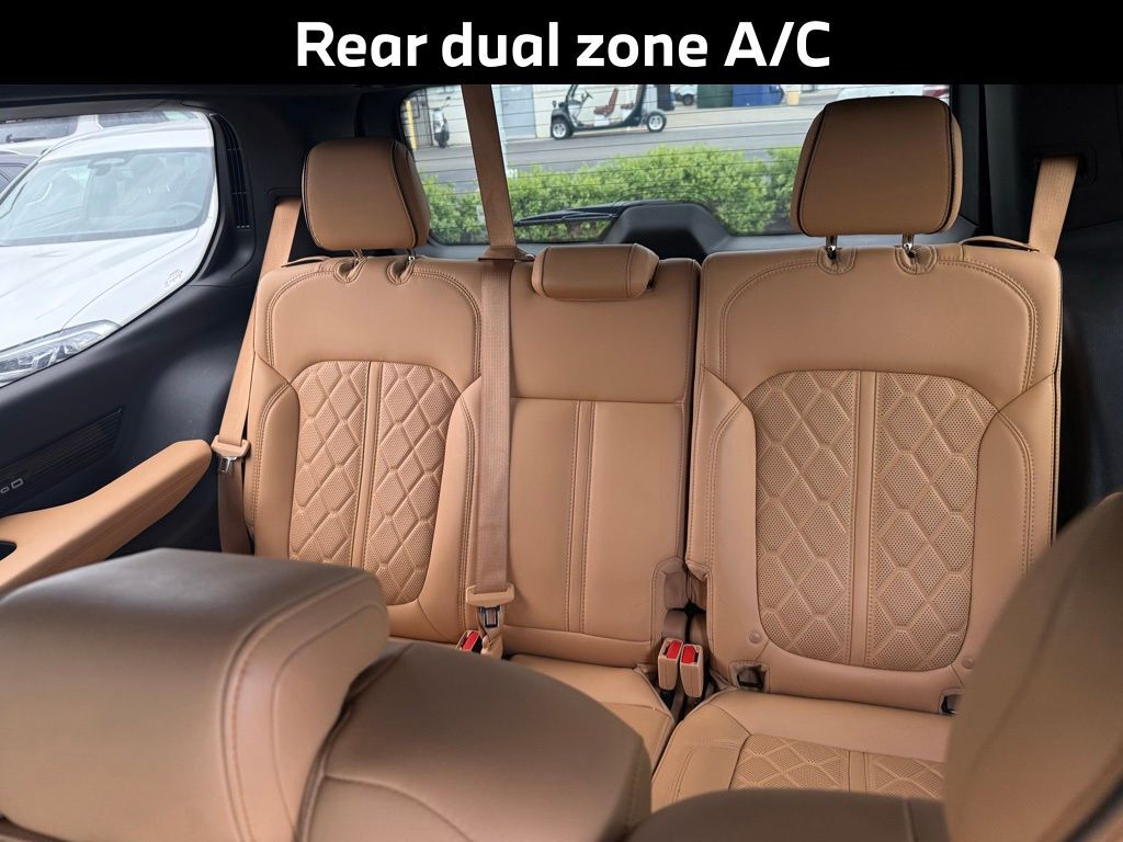 2022 Jeep Grand Wagoneer Series III