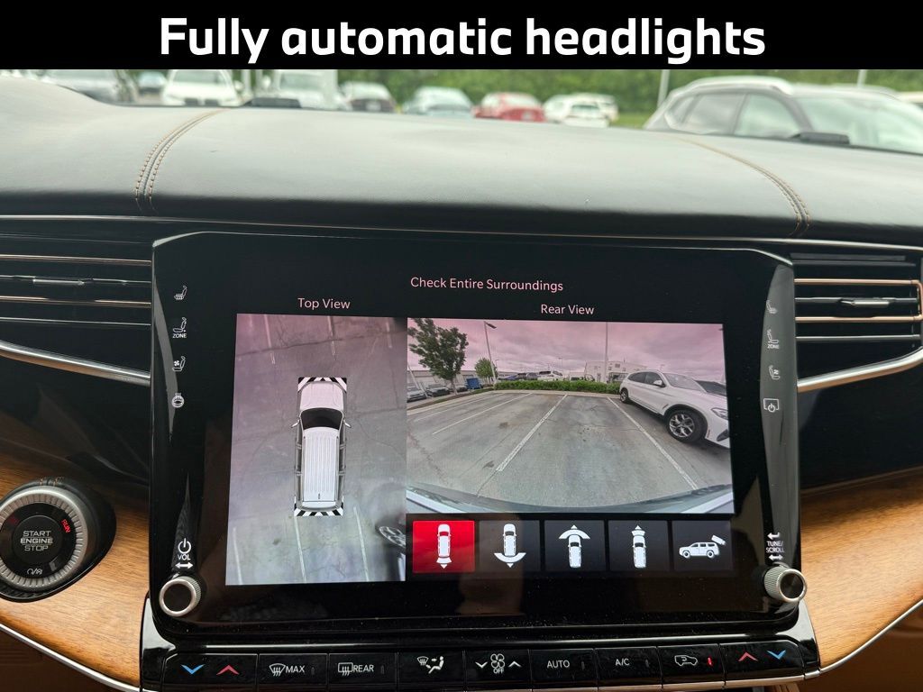 2022 Jeep Grand Wagoneer Series III