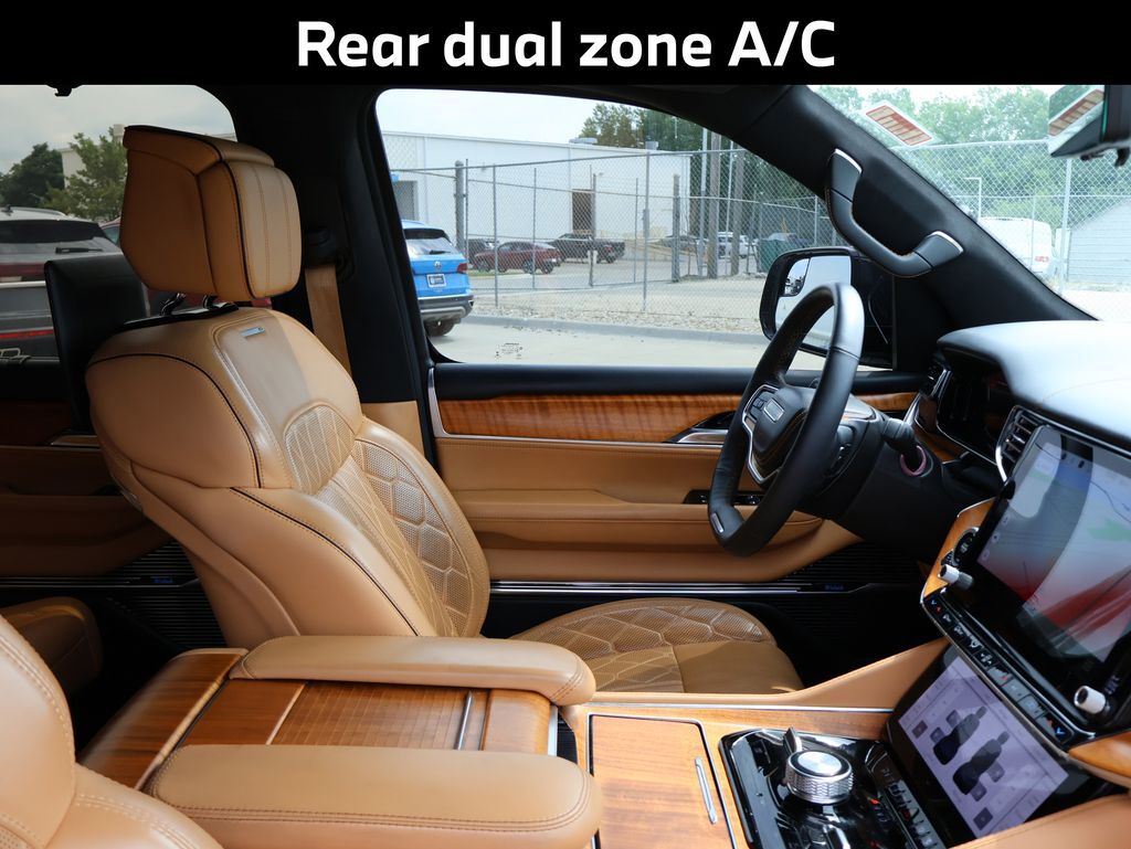 2022 Jeep Grand Wagoneer Series III
