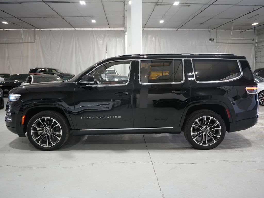 2022 Jeep Grand Wagoneer Series III 2022 Jeep Grand Wagoneer Series III