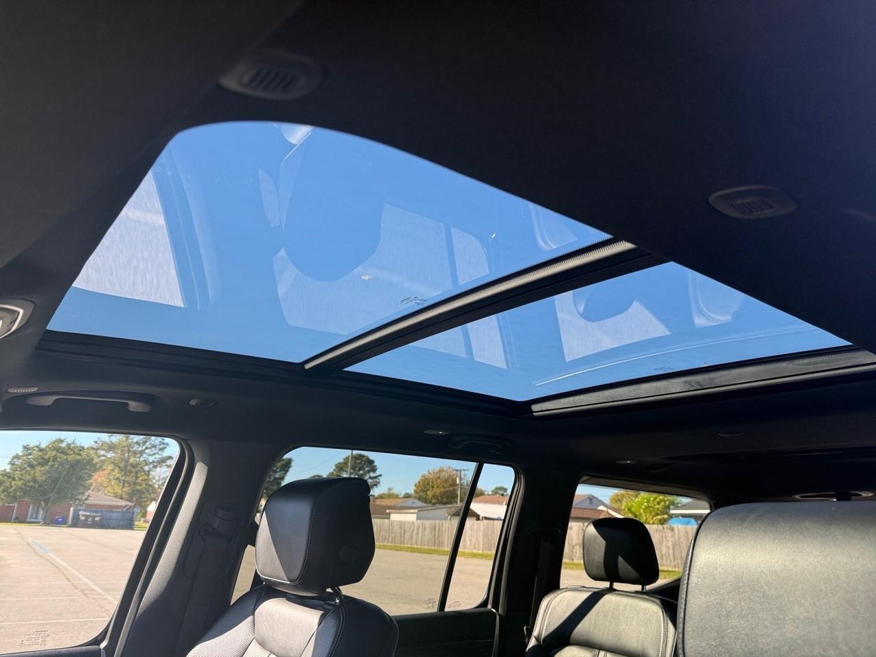 2022 Jeep Wagoneer Series II, HEATED AND VENTILATED SEATS, HEATED STEERING WHEEL, MOONROOF, APPLE CARPLAY/ANDROID AUTO, ALPINE SPEAKERS, BACKUP CAMERA, WIFI, NAVIGATION, WIRELESS CHARGING PAD, HEATED EXTERIOR MIRRORS, THIS IS A GREAT VEHICLE FOR A GREAT PRICE! Norfolk VA 2022 Jeep Wagoneer Series II, HEATED AND VENTILATED SEATS, HEATED STEERING WHEEL, MOONROOF, APPLE CARPLAY/ANDROID AUTO, ALPINE SPEAKERS, BACKUP CAMERA, WIFI, NAVIGATION, WIRELESS CHARGING PAD, HEATED EXTERIOR MIRRORS, THIS IS A GREAT VEHICLE FOR A GREAT PRICE! Norfolk VA