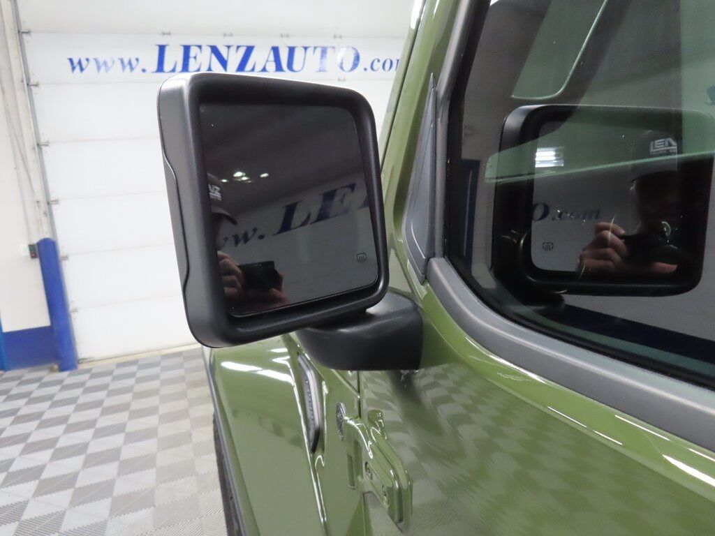 2022 Jeep Wrangler 4x4 Unlimited Sahara Fond du Lac WI 2022 Jeep Wrangler 4x4 Unlimited Sahara Fond du Lac WI
