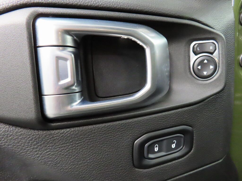 2022 Jeep Wrangler 4x4 Unlimited Sahara Fond du Lac WI 2022 Jeep Wrangler 4x4 Unlimited Sahara Fond du Lac WI