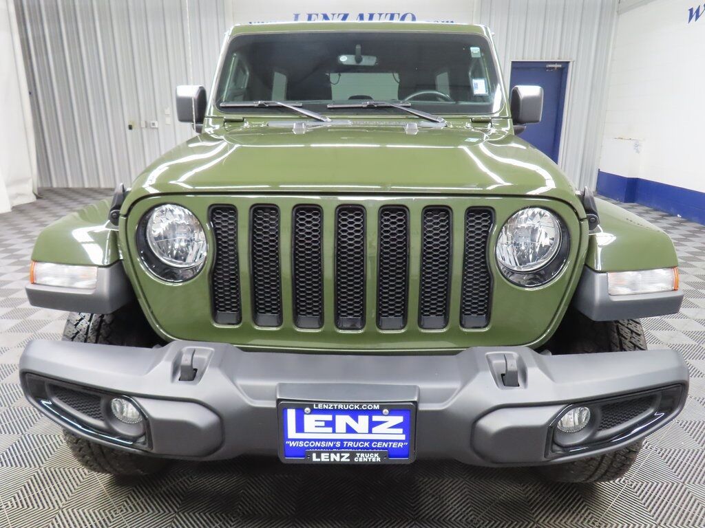 2022 Jeep Wrangler 4x4 Unlimited Sahara Fond du Lac WI 2022 Jeep Wrangler 4x4 Unlimited Sahara Fond du Lac WI