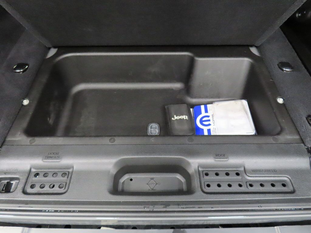 2022 Jeep Wrangler 4x4 Unlimited Sahara Fond du Lac WI 2022 Jeep Wrangler 4x4 Unlimited Sahara Fond du Lac WI