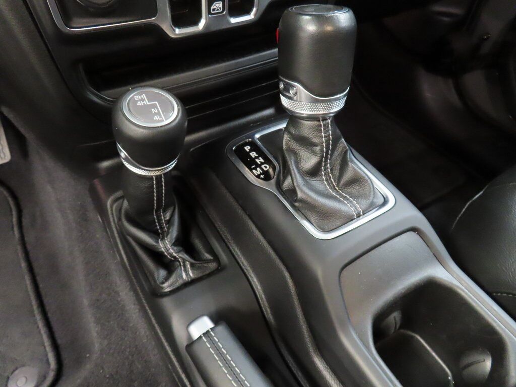 2022 Jeep Wrangler 4x4 Unlimited Sahara Fond du Lac WI 2022 Jeep Wrangler 4x4 Unlimited Sahara Fond du Lac WI