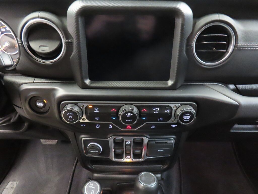 2022 Jeep Wrangler 4x4 Unlimited Sahara Fond du Lac WI 2022 Jeep Wrangler 4x4 Unlimited Sahara Fond du Lac WI