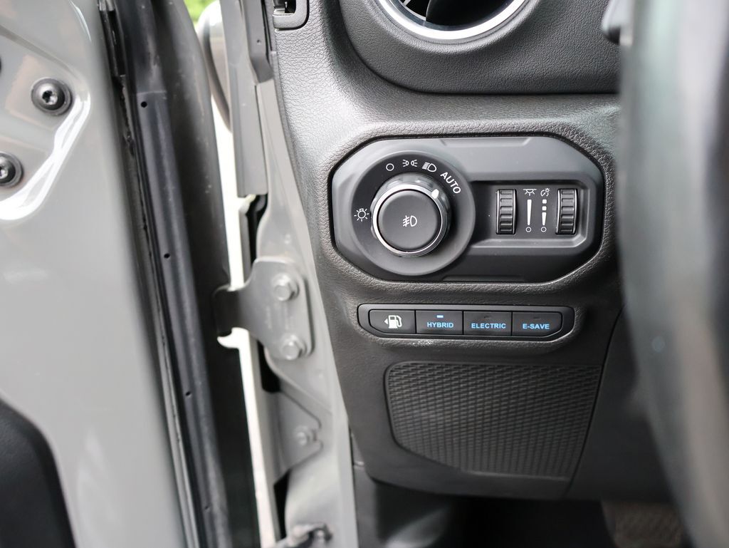 2022 Jeep Wrangler Unlimited Sahara 4xe