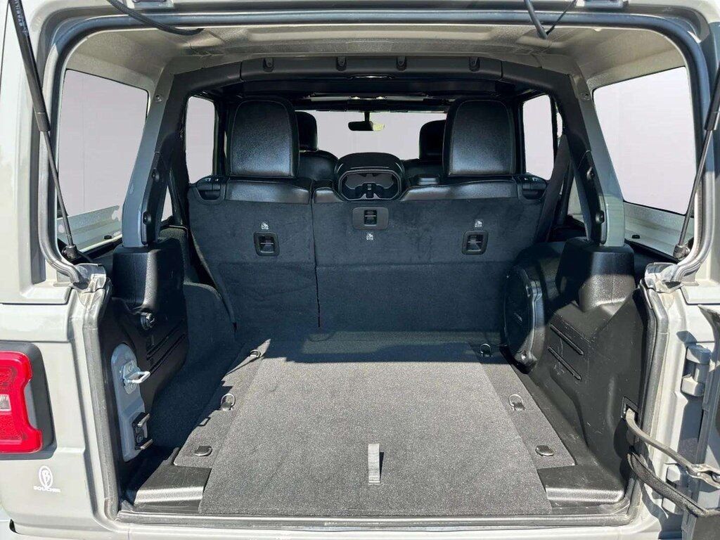 2022 Jeep Wrangler Unlimited Sahara High Altitude w/Preferred Pkg San Clemente CA