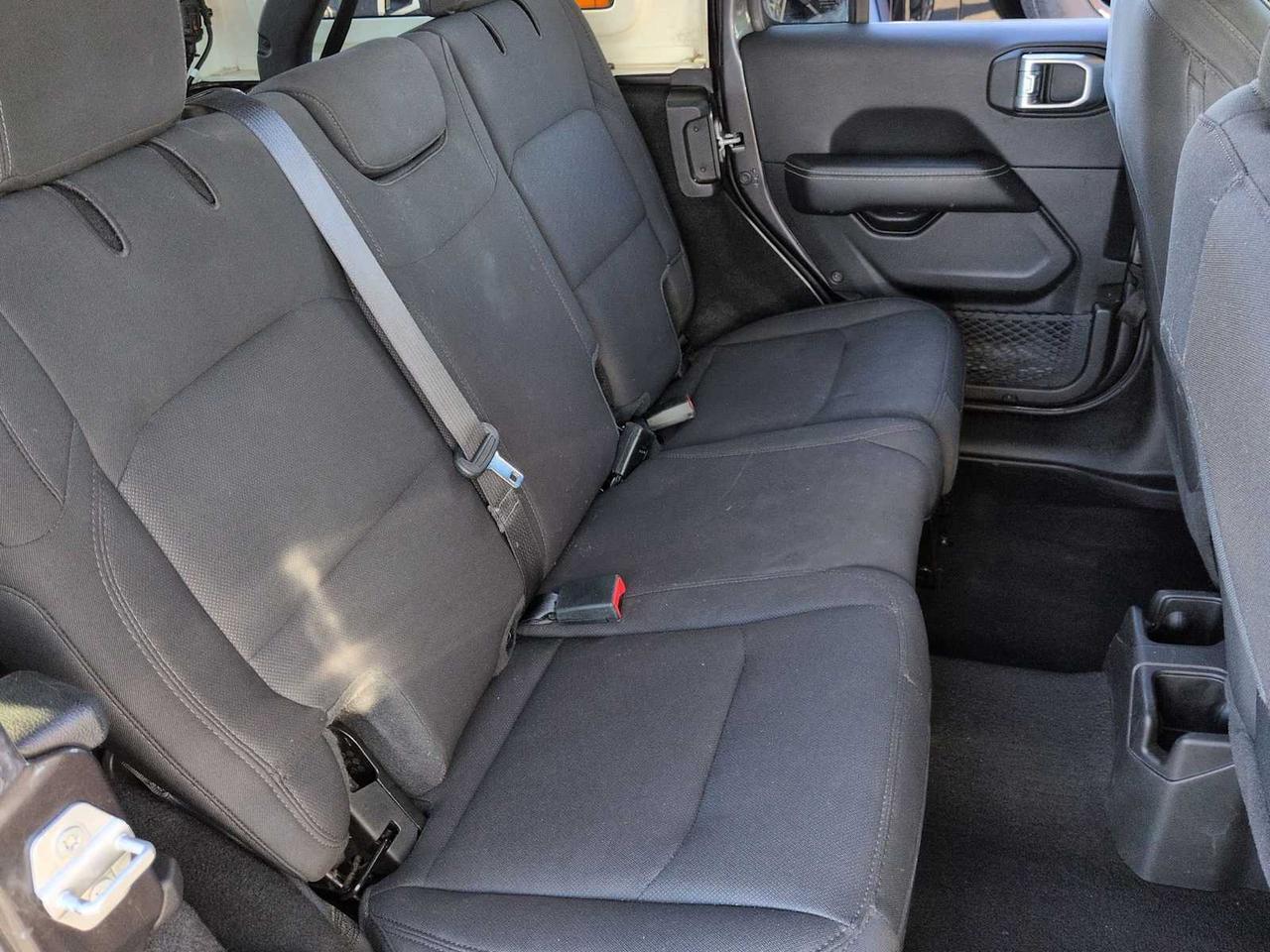 2022 Jeep Wrangler Unlimited Sahara Irving TX