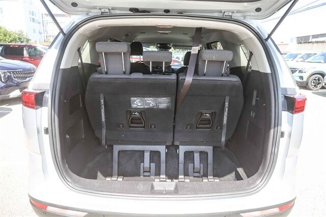 2022 Kia Carnival LX Glendale CA 2022 Kia Carnival LX Glendale CA