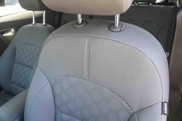 2022 Kia Niro LX Glendale CA 2022 Kia Niro LX Glendale CA