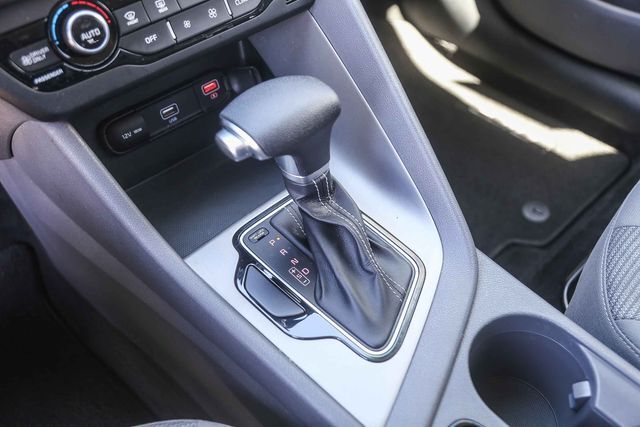 2022 Kia Niro LX Glendale CA 2022 Kia Niro LX Glendale CA