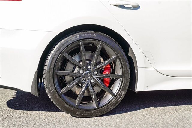 2022 Kia Stinger GT2 Moreno Valley CA 2022 Kia Stinger GT2 Moreno Valley CA