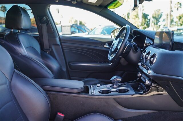 2022 Kia Stinger GT2 Moreno Valley CA 2022 Kia Stinger GT2 Moreno Valley CA