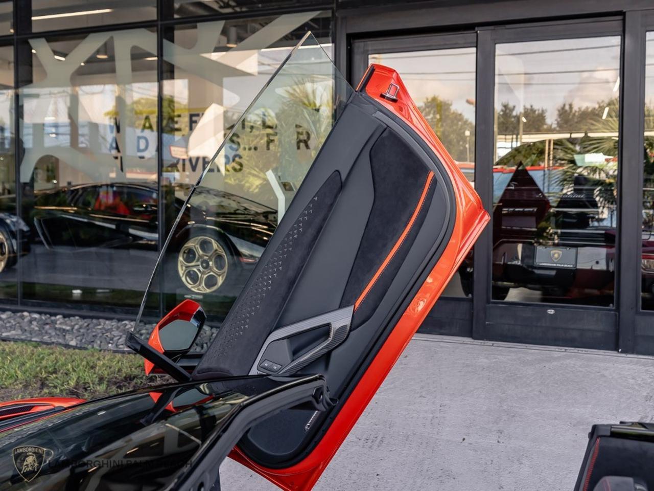 2022 Lamborghini Aventador LP 780-4 Ultimae Roadster West Palm Beach FL