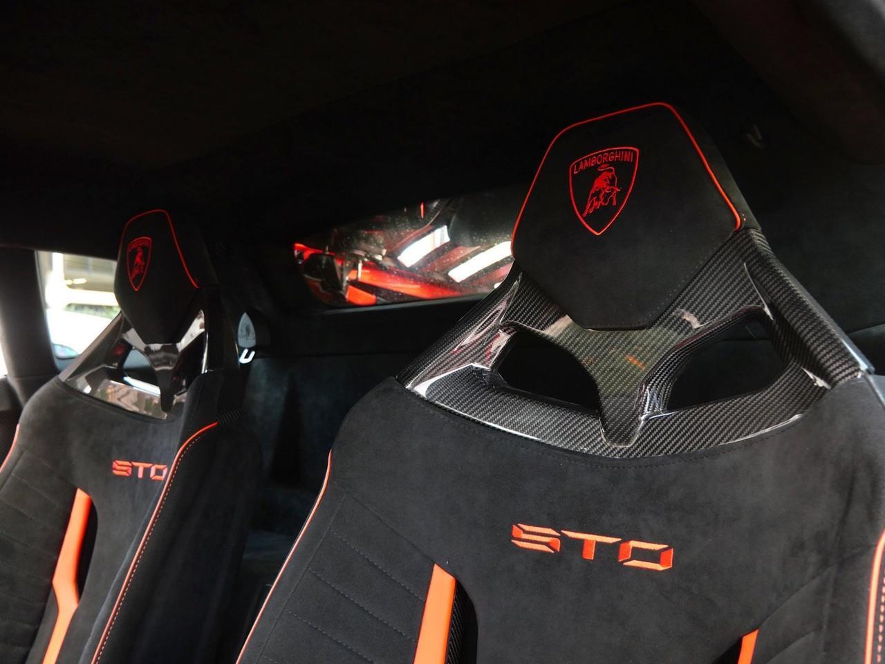 2022 Lamborghini Huracan STO Base Base Lawrence KS