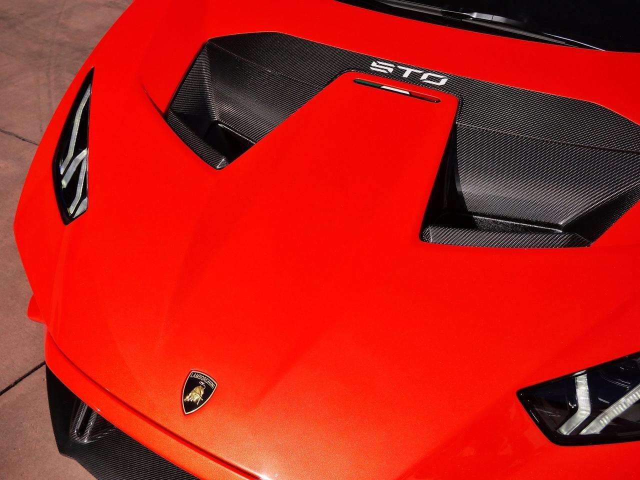 2022 Lamborghini Huracan STO Base Base Lawrence KS