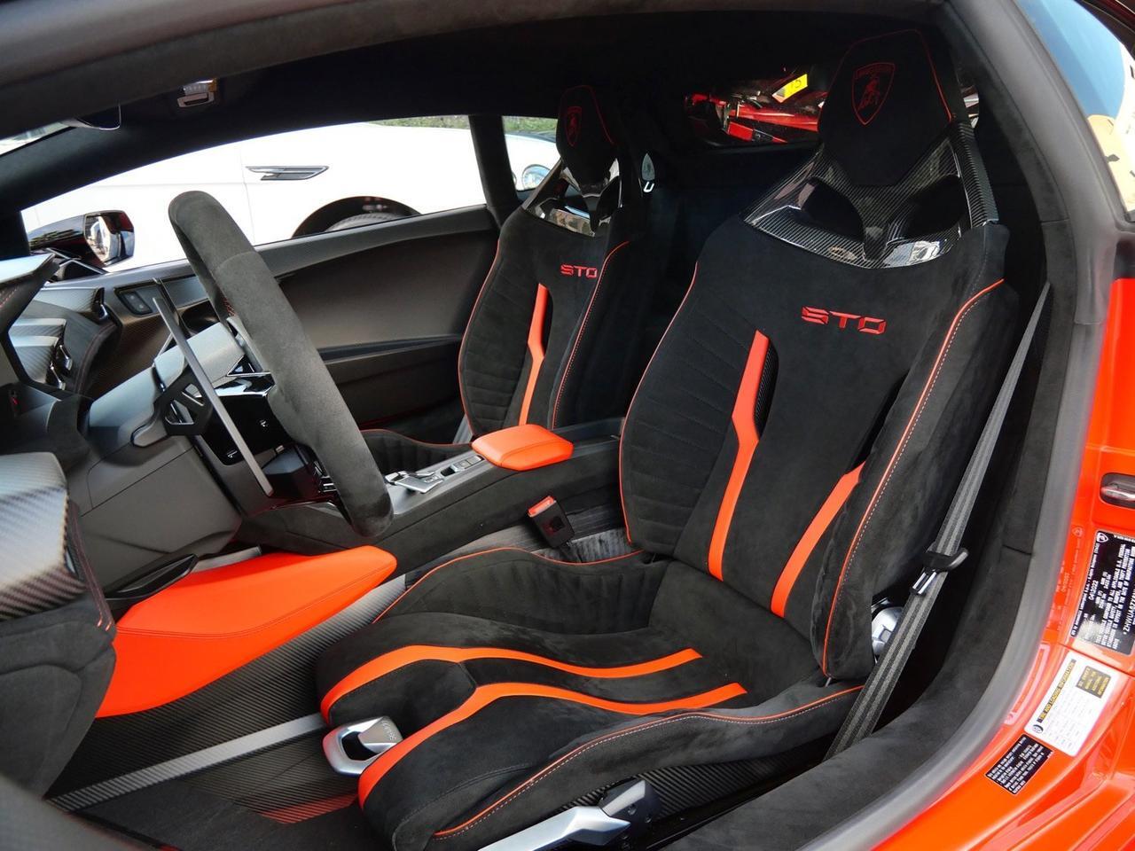 2022 Lamborghini Huracan STO Base Base Lawrence KS