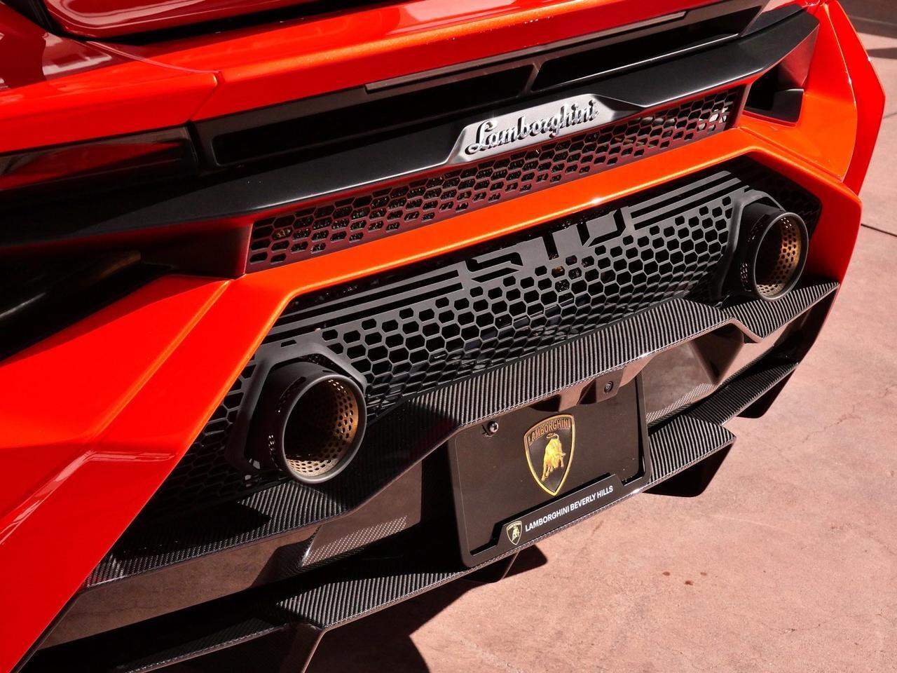 2022 Lamborghini Huracan STO Base Base Lawrence KS