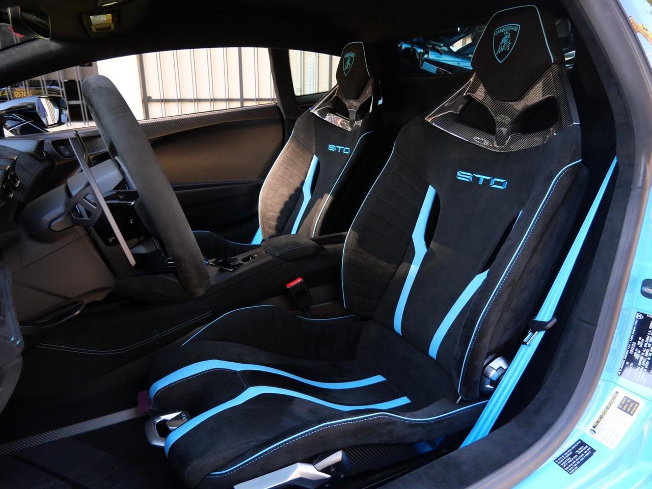 2022 Lamborghini Huracan STO Base Base Lawrence KS