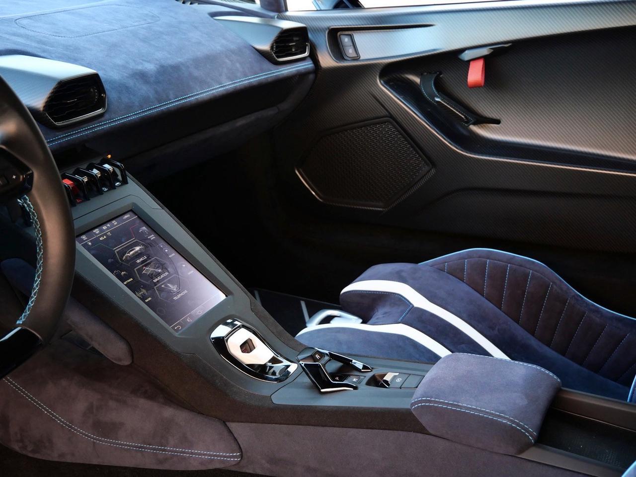 2022 Lamborghini Huracan STO Base Base Lawrence KS