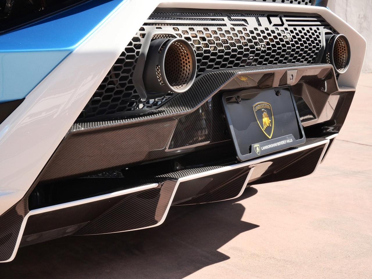 2022 Lamborghini Huracan STO Base Base Lawrence KS