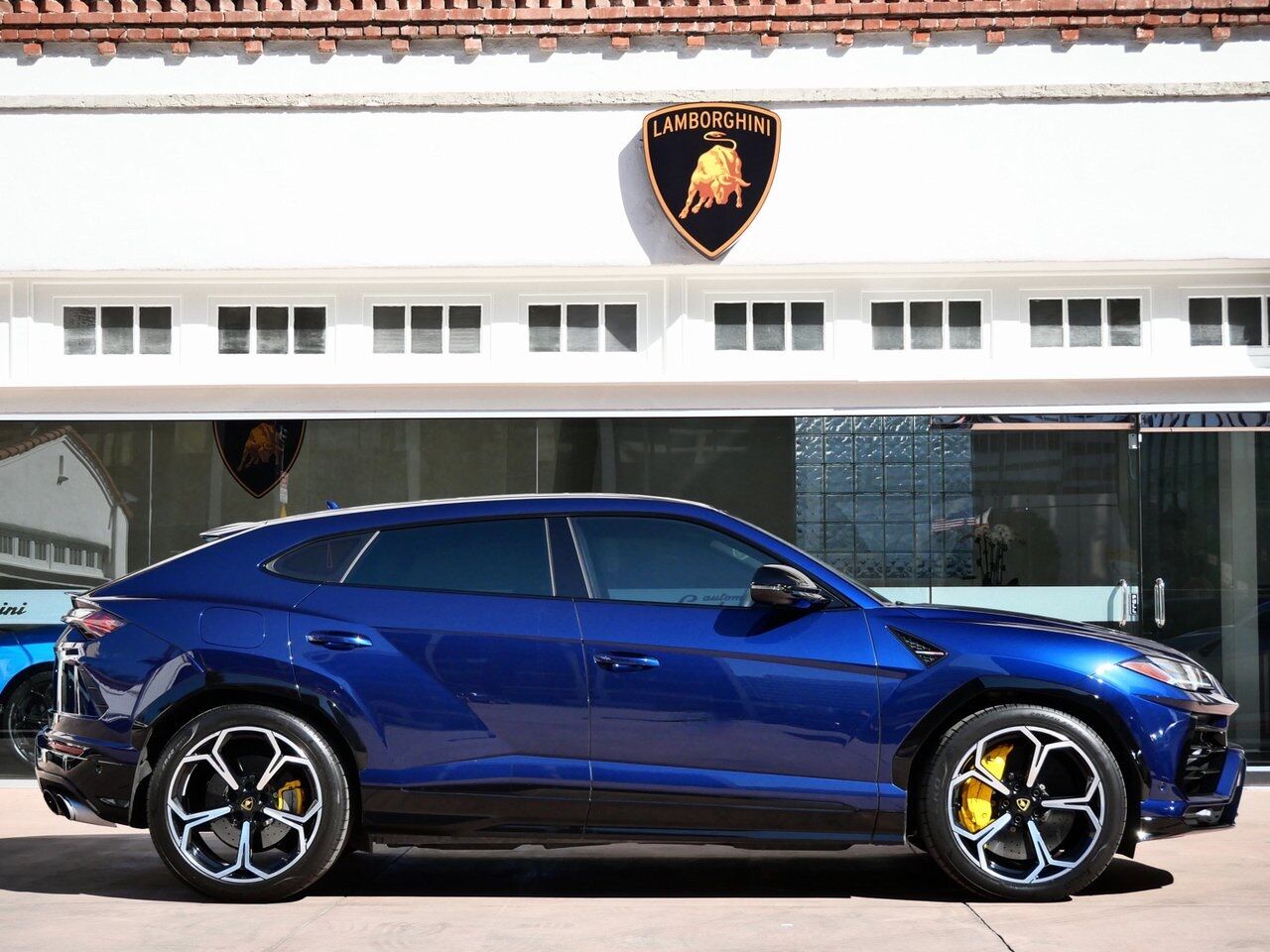2022 Lamborghini Urus Lawrence KS